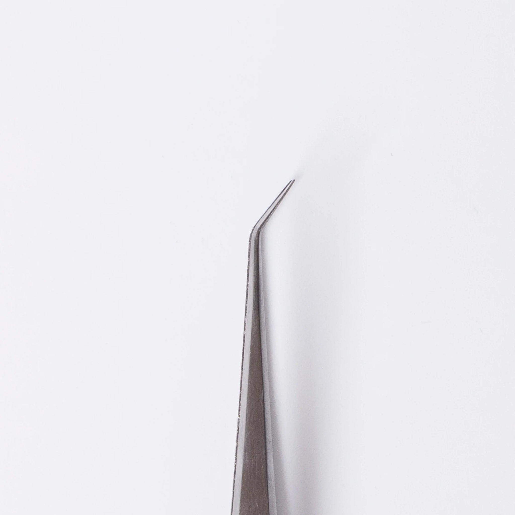 LASHGOD LADY ISOLATION TWEEZER